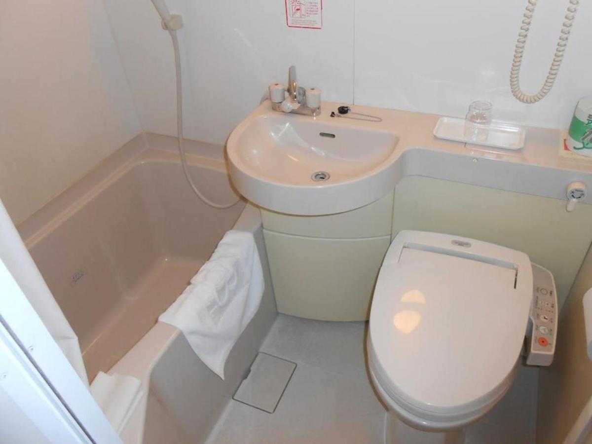 R&B Hotel Umeda East - Vacation Stay 40691V Osaka Eksteriør billede